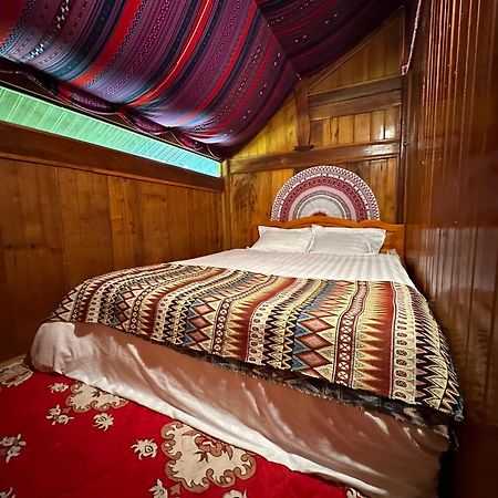 Lanh Sapa Homestay Bagian luar foto